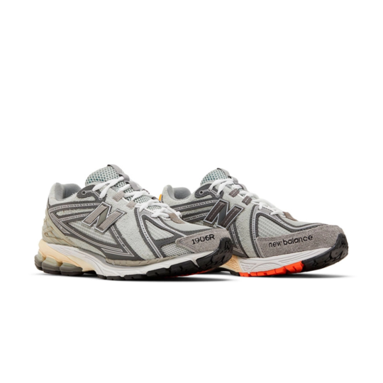 NEW BALANCE 1906R N.HOOLYWOOD x INVICIBLE GREY SWAN