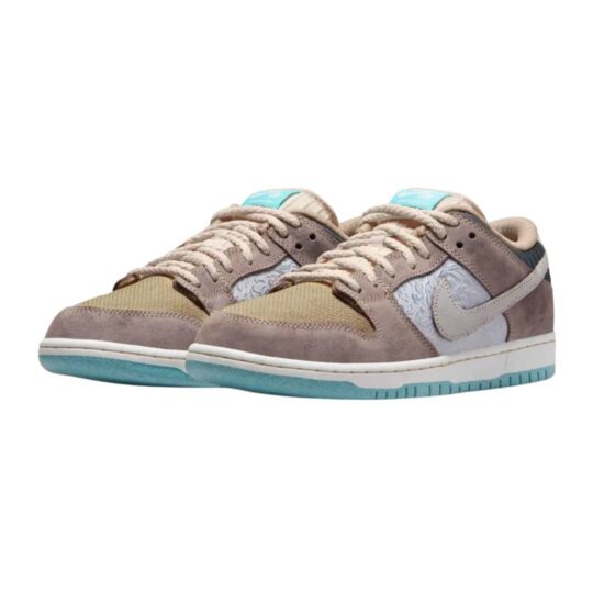 NIKE DUNK LOW BIG MONEY SAVINGS