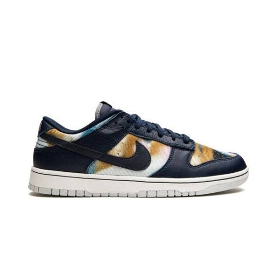 NIKE DUNK LOW RETRO PREMIUM